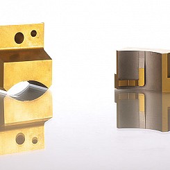 Product_stud